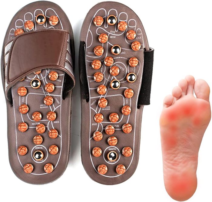2024 Multifunctional Rotating Massage Slippers