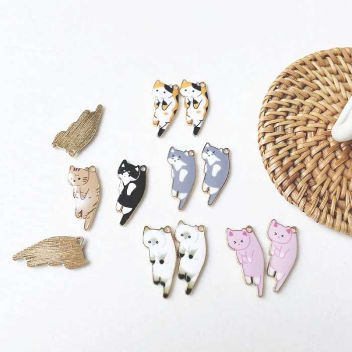 Cat Needle Threader