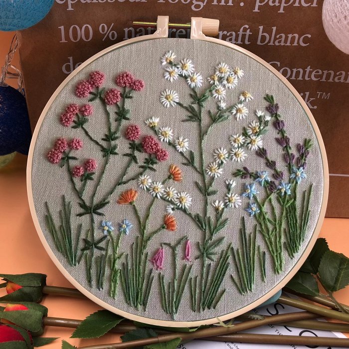 Perfect Gift - Embroidery  Hoop Flower Kit for Beginner