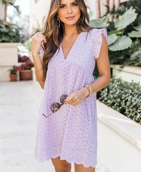 summer V-neck short-sleeved hollow lace dress
