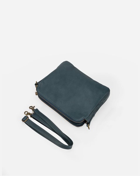 Crossbody Shoulder Bags and Clutches