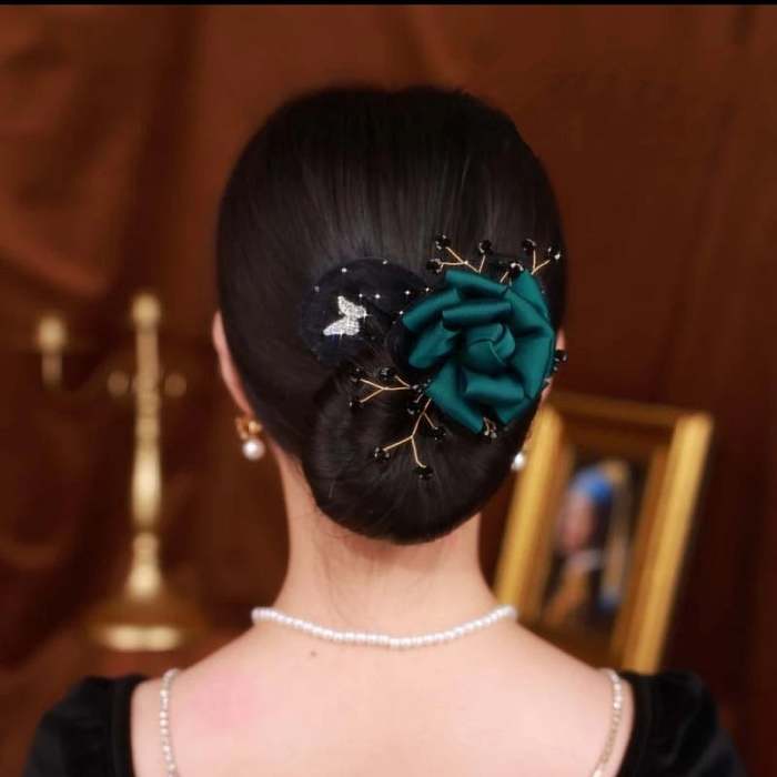 InsStyle Full Star Flower Hair Accessories