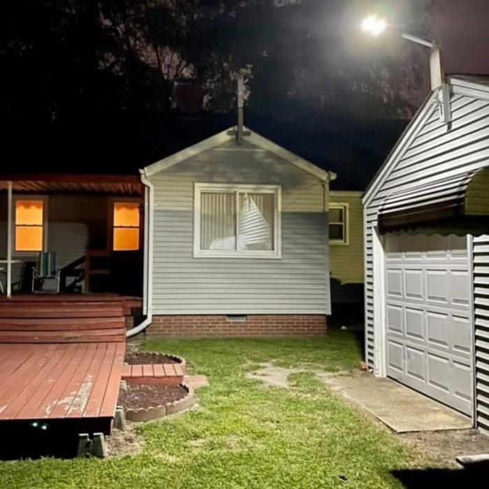 SOLAR LED LAMP 6000 LUMENS