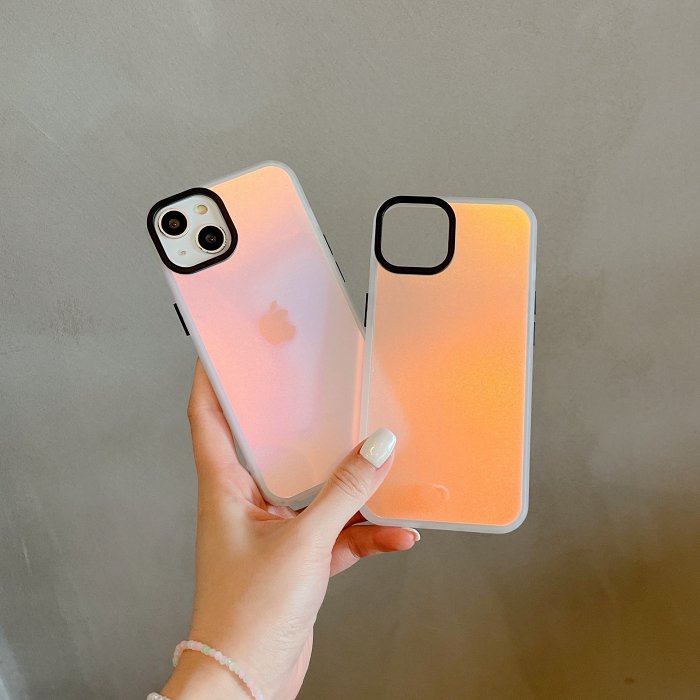 Hot SaleGradient Fluorescent Iridescent Translucent Matte Case