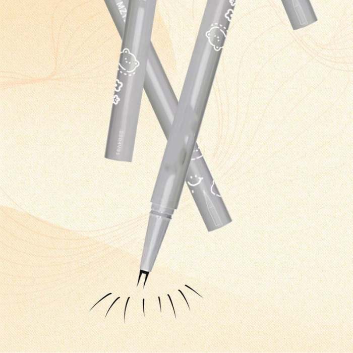 Double tip lower eyelash pencil