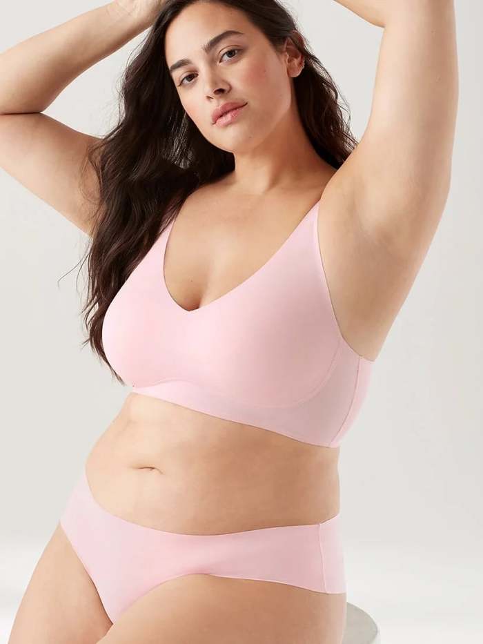 Plus Size Ultra Comfort Seamless Shaping Wireless Support Bra