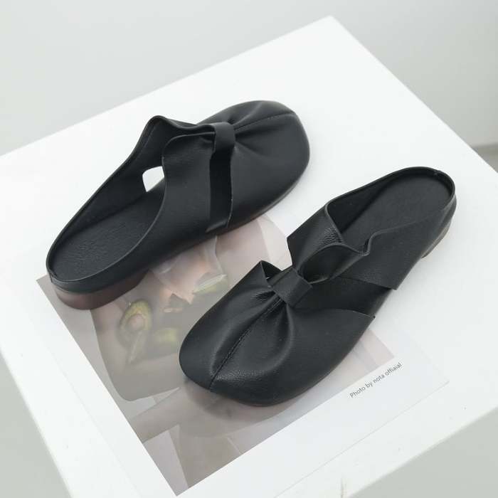 Cut Out Design Flat Mules