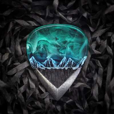 Northern Lights Guitar Pick - Best musician gift