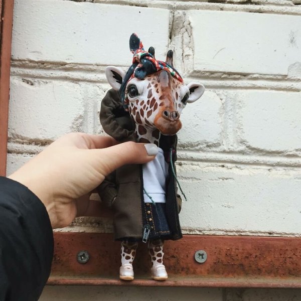 Handmade Cute Fashion Animal Resin oll