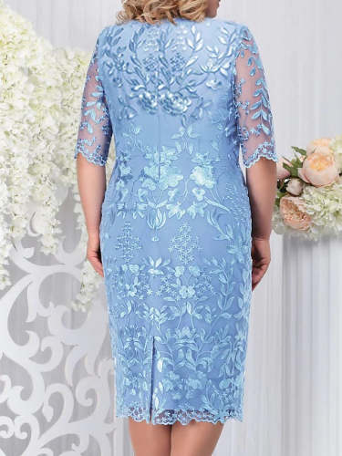 Plus Size Women's Dress Embroidered Floral Lace Cocktail Party Dress Mother of the Bride Dress