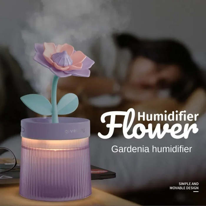 Mini USB flower-shaped humidifier.
