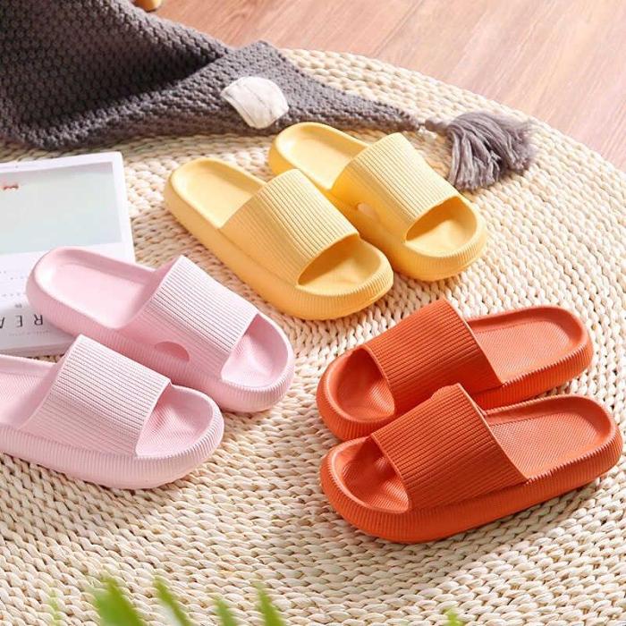 Comfy Anti-Slip Pillow Slides