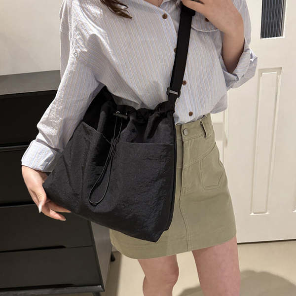 Ultra-Light Casual Large Capacity Messenger Bag with Pendant