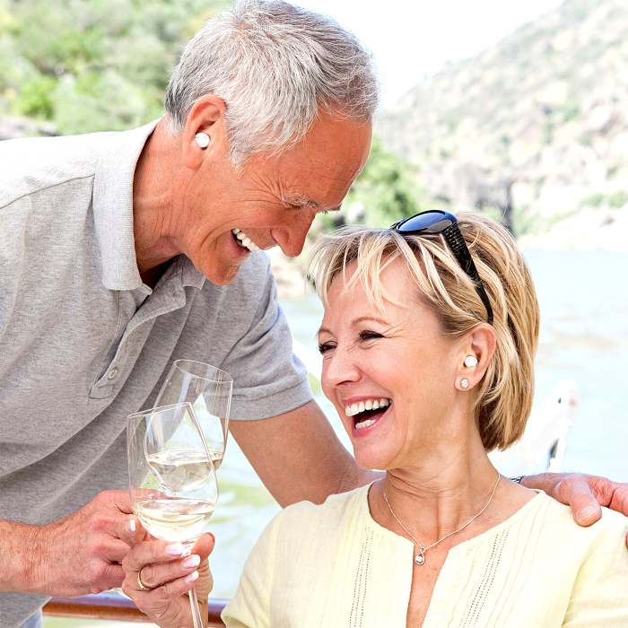 Hearing Amplifier Rechargeable Sound Amplifier for Seniors Noise Reduction Touch Screen Wear Regardless of Left Right