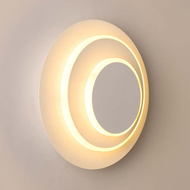 Round rotating bedside wall lamp