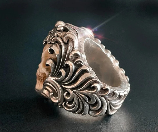 Vintage Polish Floral Armor Antler Skull Ring