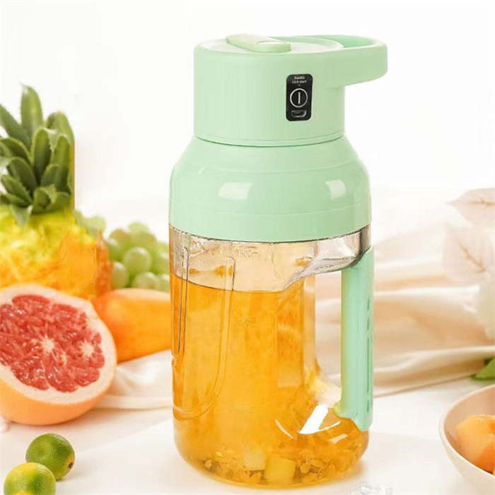 Portable USB Rechargeable Blender