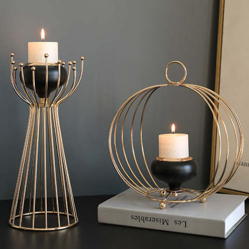 Candle holder