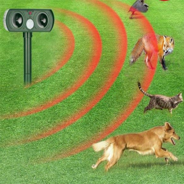 Solar Power Ultrasonic Animal Repellent Infrared Sensor Waterproof Animal Deterrent