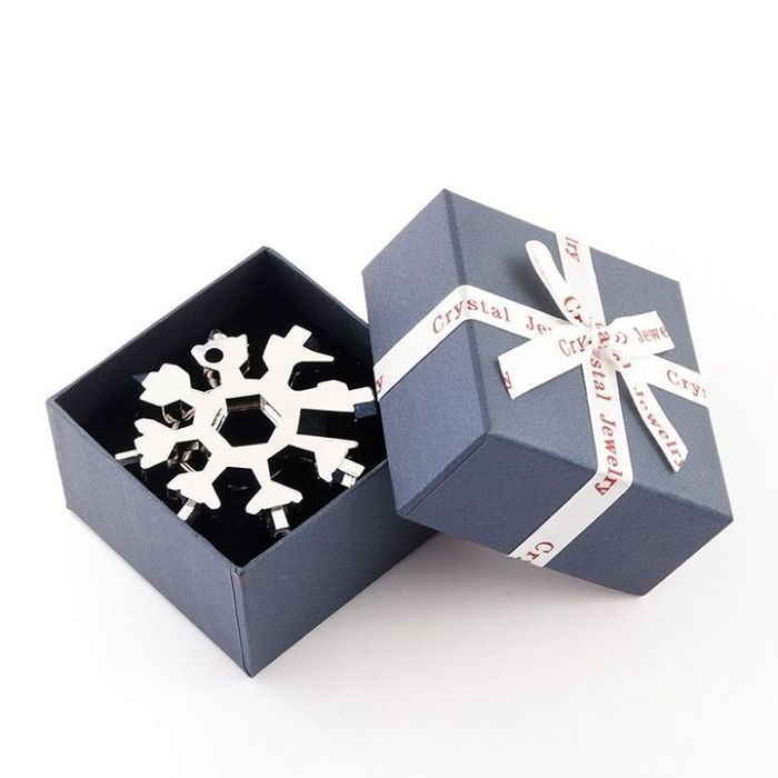 18-in-1 Snowflake Multi-Tool