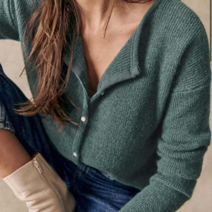 Button Super Soft Kint Cardigan