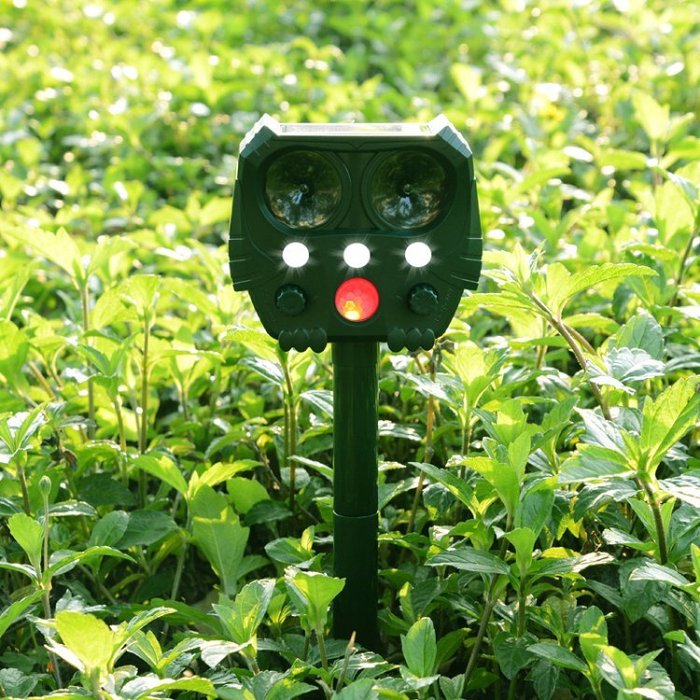 Ultrasonic Deer Repeller -Solar Powered-Get Rid of Deer