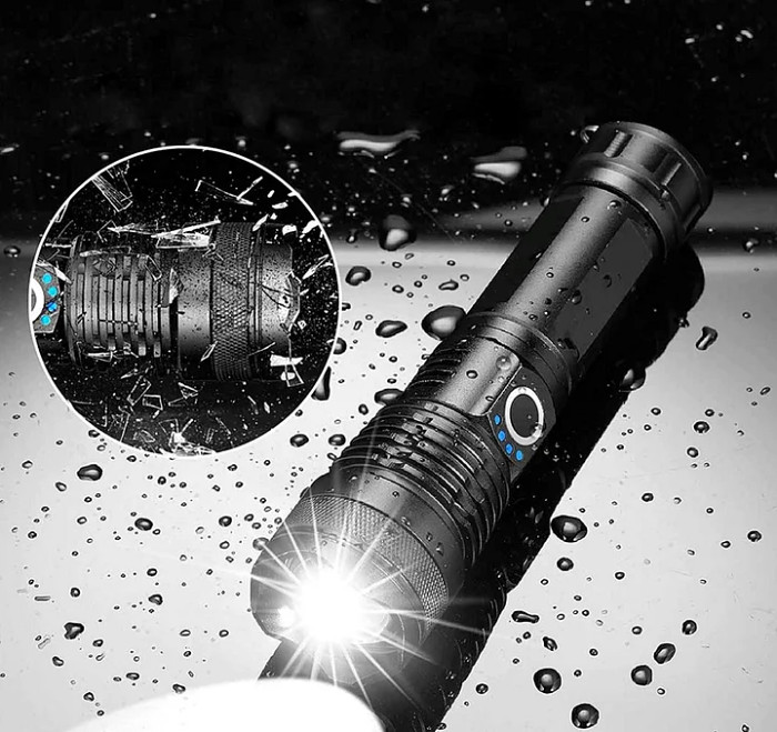 Phantom Pro Tactical Flashlight