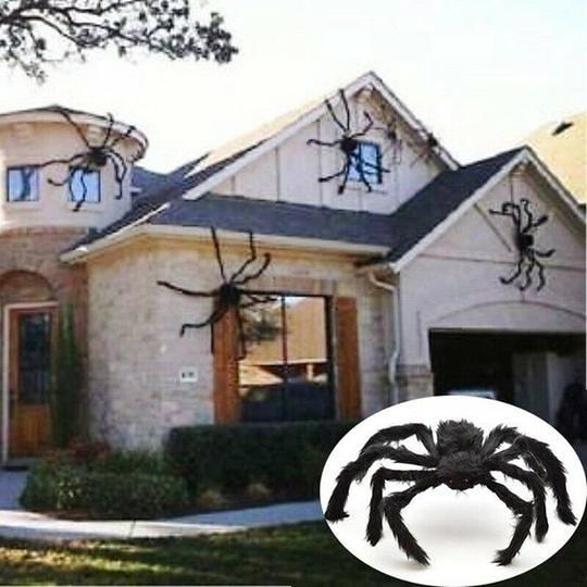 Giant Halloween Spider - Realistic Scary Decor