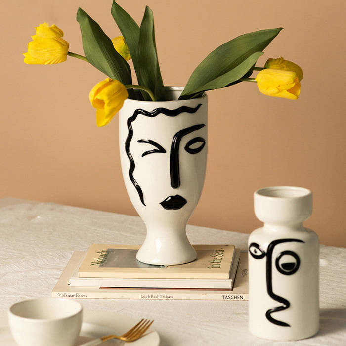 Custom Vase Decoration