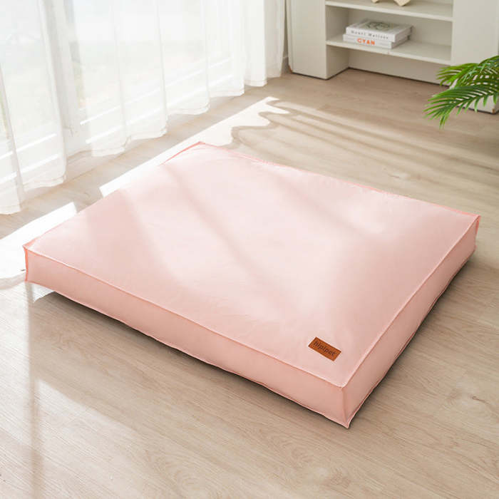 Waterproof pet bed.