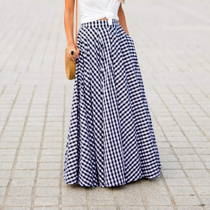Plaid Ruffle Zipper Back Plus Size Skirt with Pockets