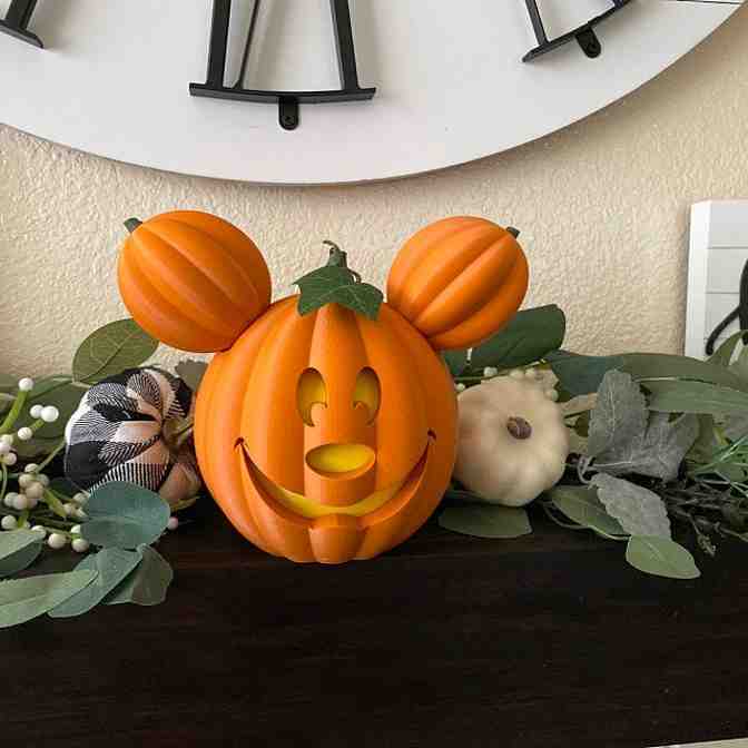 Halloween Mickey Pumpkin (Lights Up!) 2024