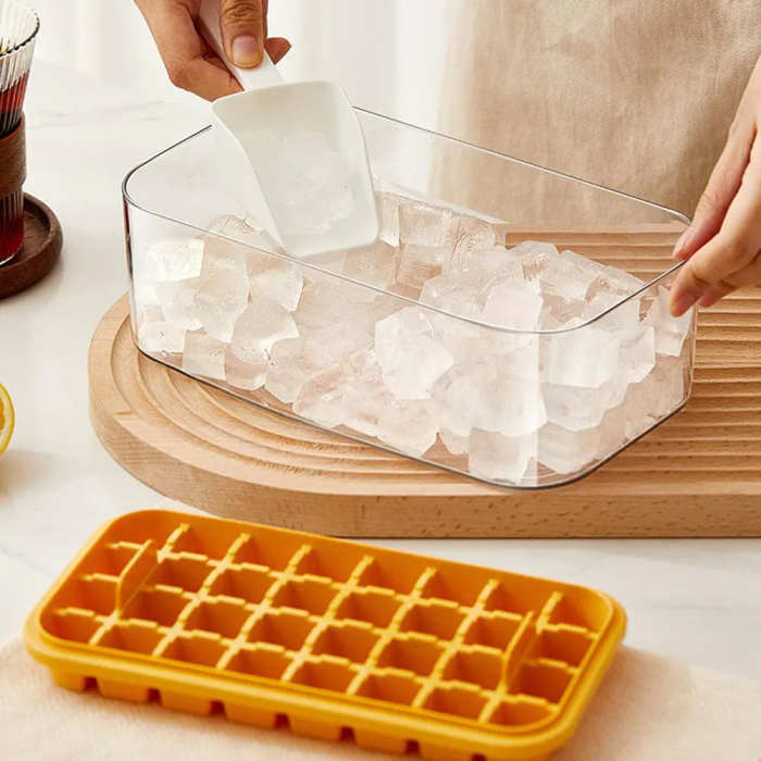Ice Cube Maker With Storage Box by Veasoon