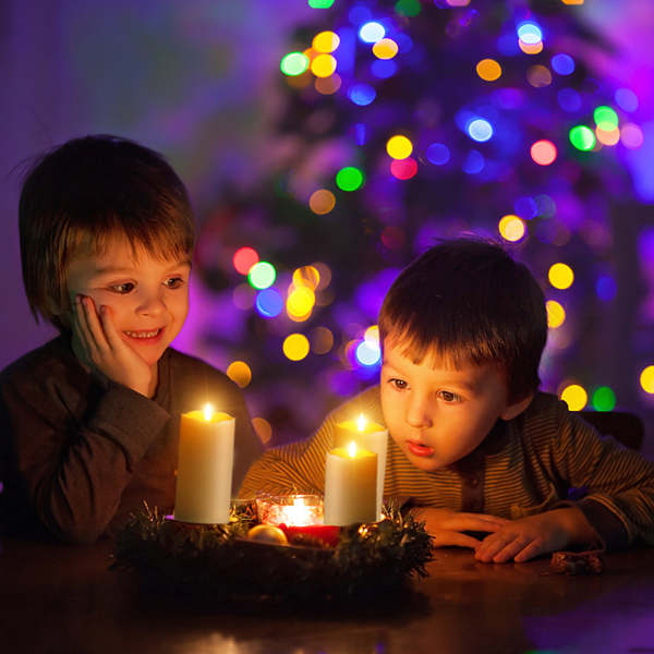Flameless Candles Battery Operated LED Dancing Flame Candles Tea Light LED Candles with Remote Control Set of 3