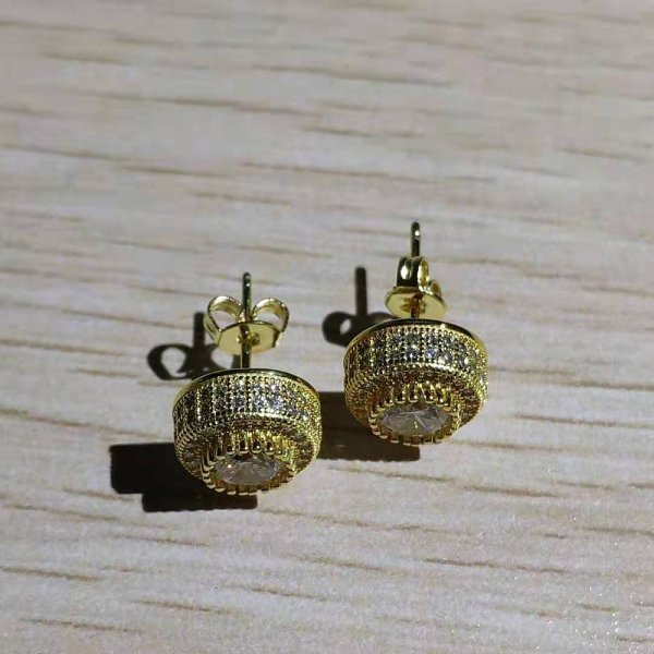 Claw Setting Bling Ice Out Stud Earrings Valentines Ideas
