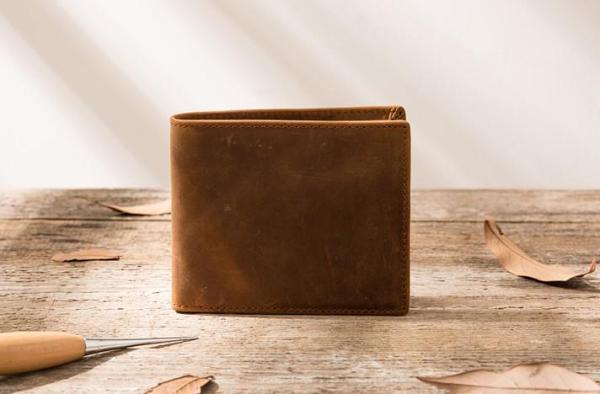 Cool Leather Mens Slim Small Wallet Bifold Vintage billfold Wallet for Men