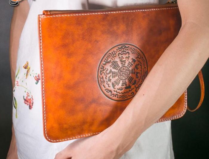 Handmade Leather Mens Clutch Cool Slim Wallet Zipper Clutch Wristlet Wallet for Men