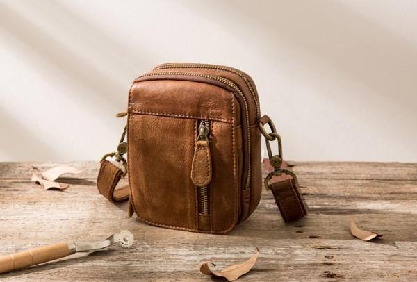 Leather Belt Pouch Belt Cases Mens Waist Bag Small Shoulder Bag for Men