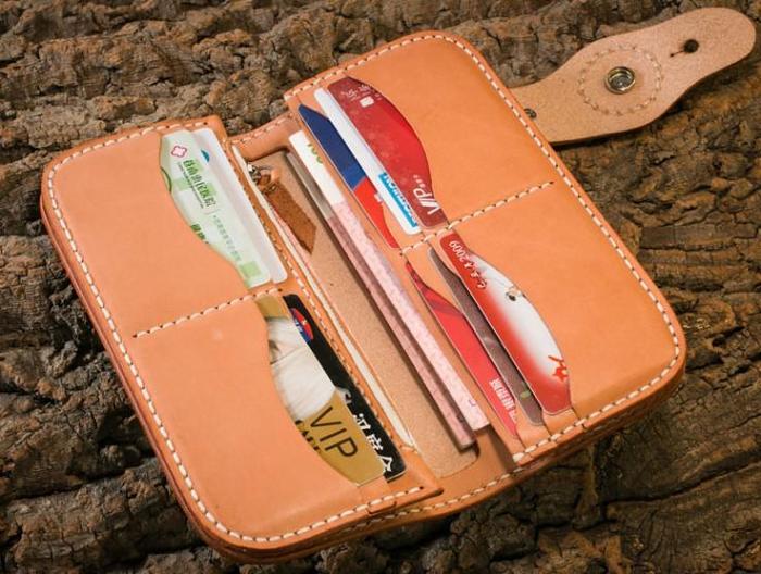Handmade Leather Mens Cool Brown Chain Wallet Biker Trucker Wallet with Chain