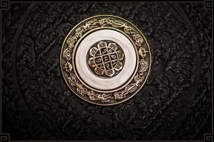 Handmade Leather Small Tooled Mens billfold Wallet Cool Chain Wallet Biker Wallet for Men