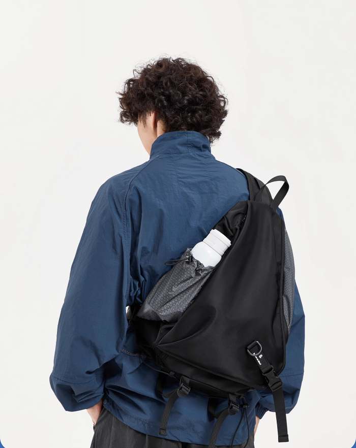 Black Travel Large Sling Bag For Big Men Waterproof Nylon Large Sports Sling Bag For Men