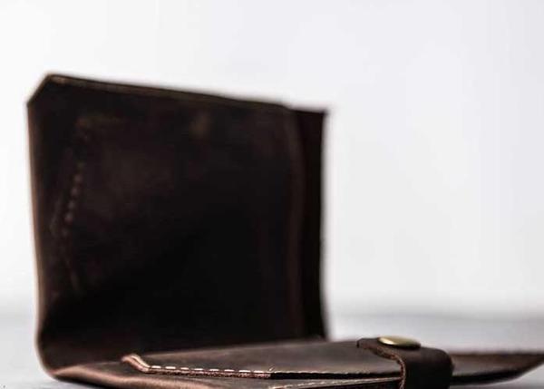 Vintage Leather Men Small Bifold Wallet Small Wallet for Men
