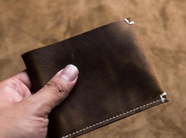 Leather Men Slim Small Wallet Bifold Small Vintage Wallet for Men