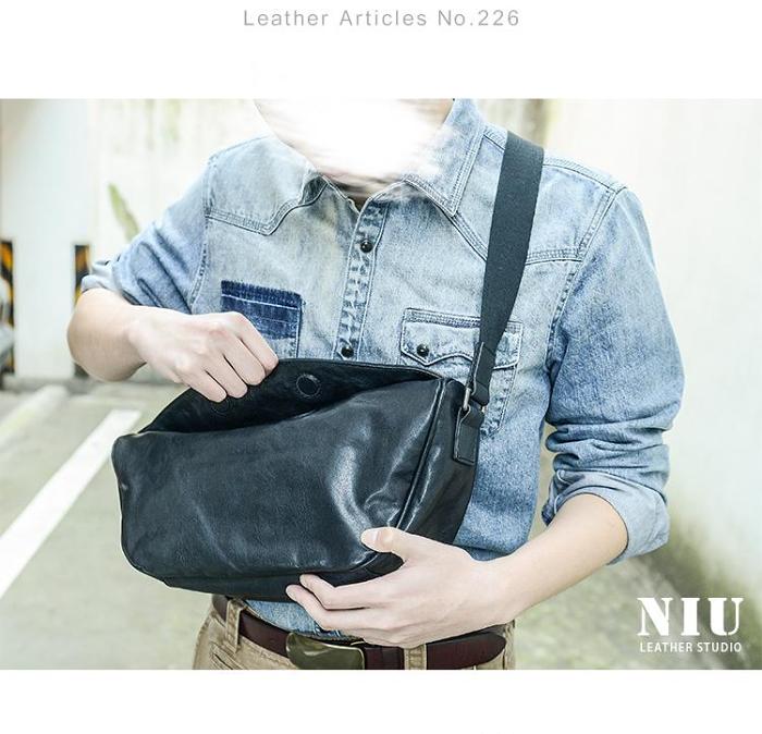 Cool Black Leather Men Chest Bag Large Sling Bag One Shoulder Backpack Sling Packs For Men