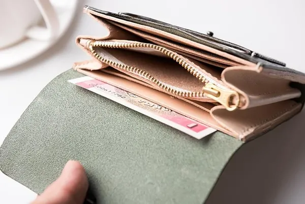Handmade Leather Mens Cool Short Wallet Card Holder Small Card Wallets for Men Women