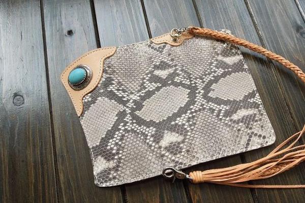 Handmade Leather Biker Wallet Mens Cool Chain Trifold Wallet Trucker Wallet with Chain