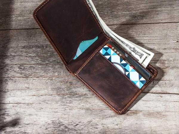 Cool Leather Men Slim Small Wallet Bifold Vintage Small Wallet for Men