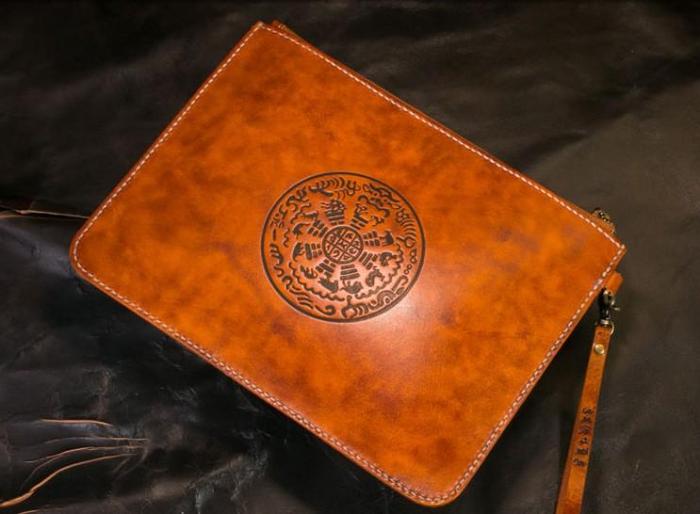 Handmade Leather Mens Clutch Cool Slim Wallet Zipper Clutch Wristlet Wallet for Men