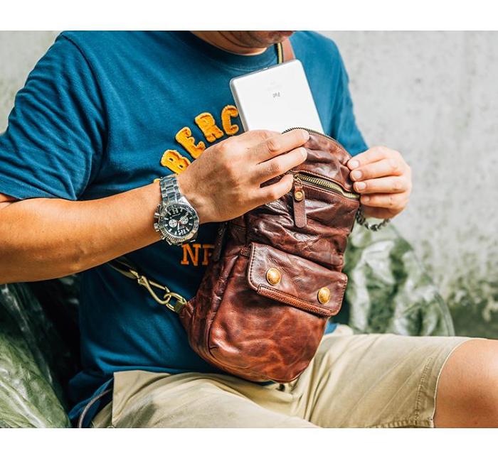 Fashion Black Leather Men Sling Bag Chest Bag Army Green Leather Sling Pack One Shoulder Backpack For Men