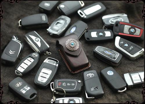 Cool Handmade Leather Mens Car Key Case Car Key Holder with Belt Loop For Men